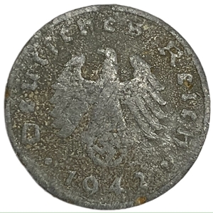 1 рейхспфенниг 1942 год.Двор F.3 рейх.Германия.  