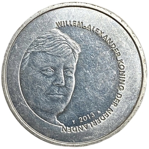 5 евро 2013 год.Виллем Александр.100 лет Дворцу Мира в Гааге.Нидерланды.Серебро.