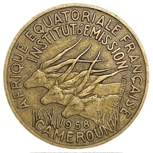 10 франков 1958 год.Колониальный Камерун.Африка.Франция. 
